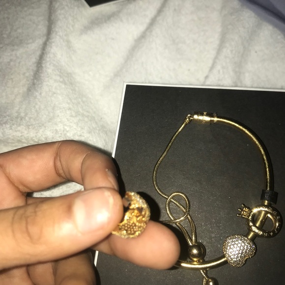 14k Gold Pandora Bracelet Limited Edition - Picture 3 of 4